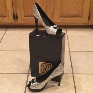 🎊👠HP Pour La Victoire Sky High Silver Heels